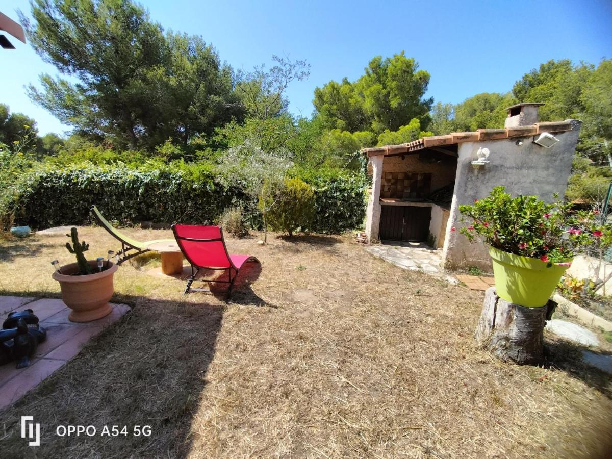Maisonnette Kalis Calme Avec Climatisation Parking Jardin Cadre Campagne Plages A Pieds Bandol Ngoại thất bức ảnh