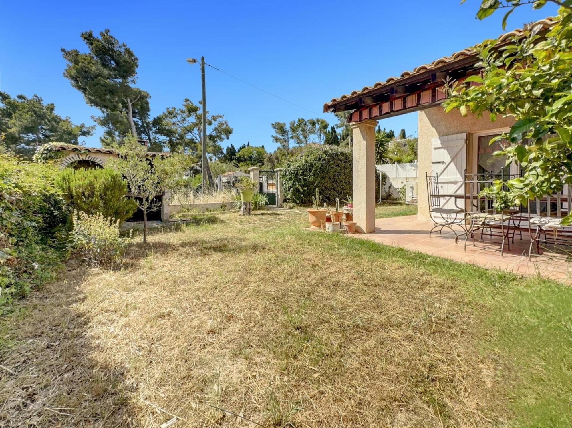 Maisonnette Kalis Calme Avec Climatisation Parking Jardin Cadre Campagne Plages A Pieds Bandol Ngoại thất bức ảnh