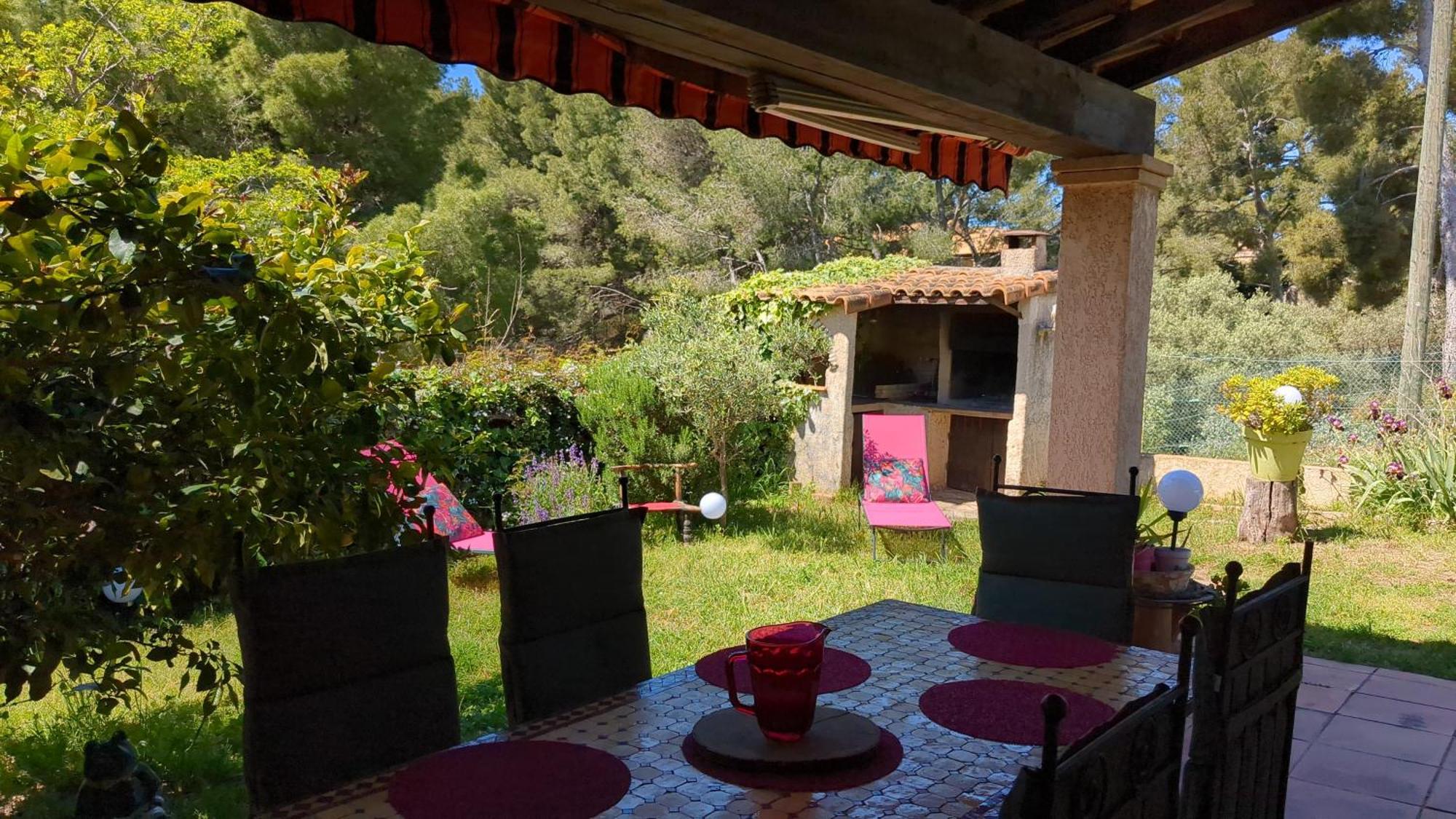 Maisonnette Kalis Calme Avec Climatisation Parking Jardin Cadre Campagne Plages A Pieds Bandol Ngoại thất bức ảnh
