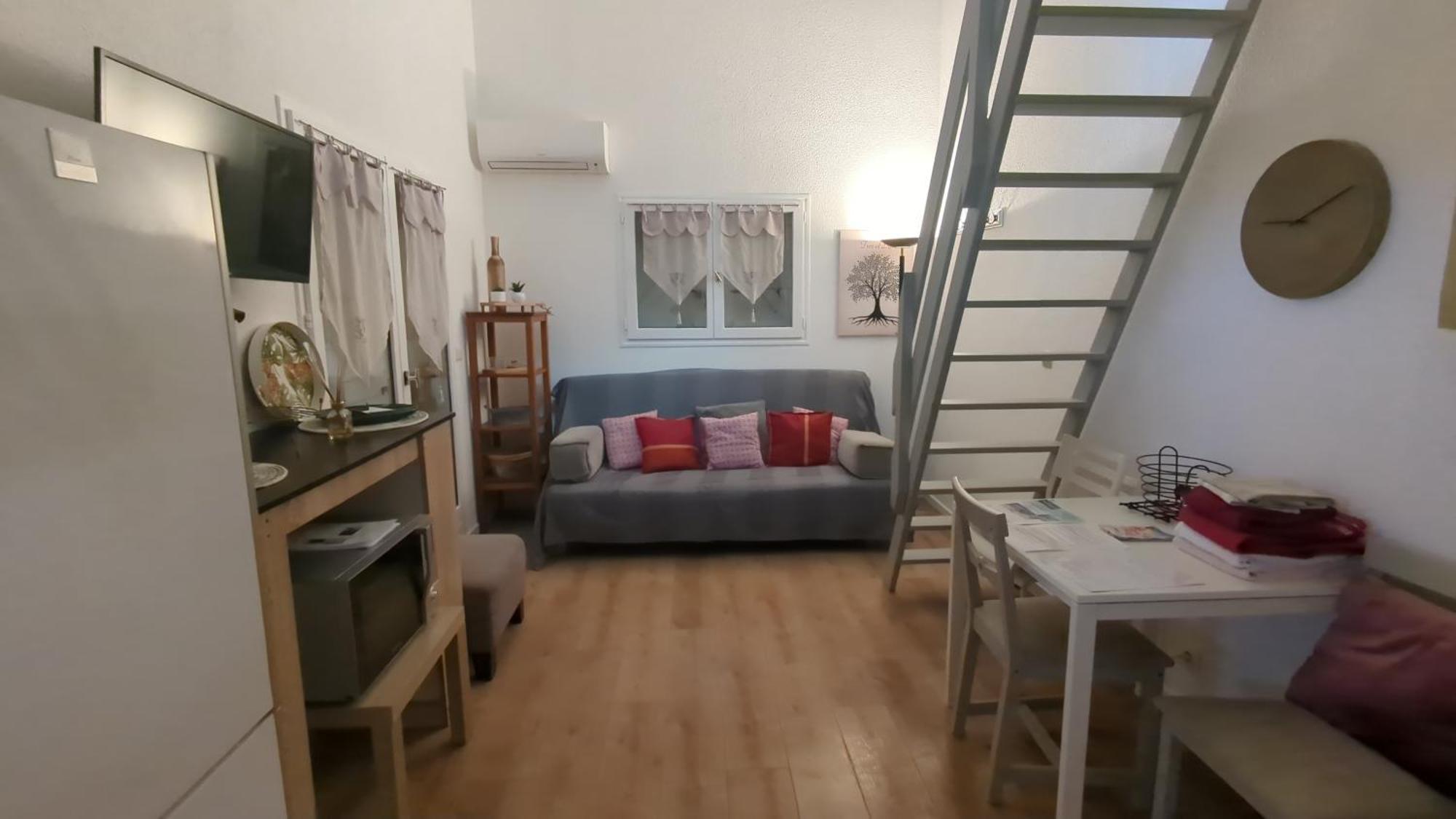 Maisonnette Kalis Calme Avec Climatisation Parking Jardin Cadre Campagne Plages A Pieds Bandol Ngoại thất bức ảnh